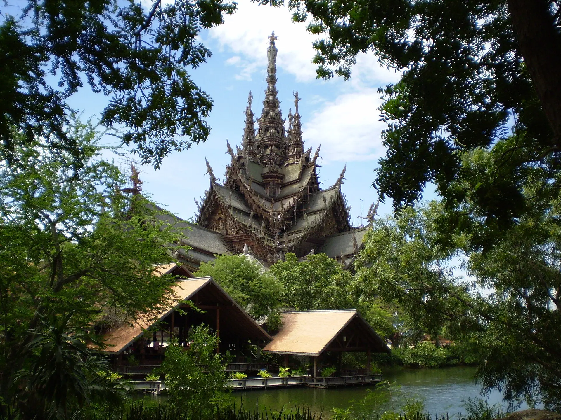 ปราสาทสัจธรรม